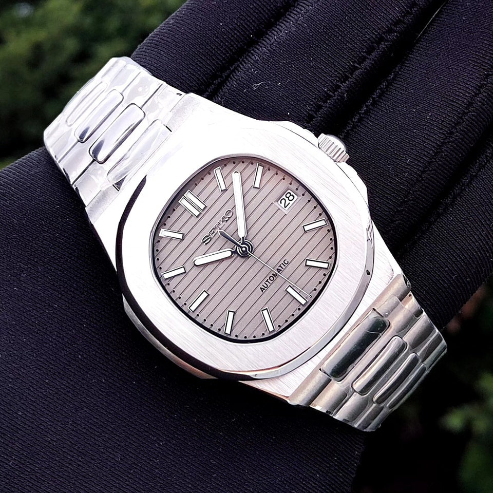 SEIKOLUS | GREY